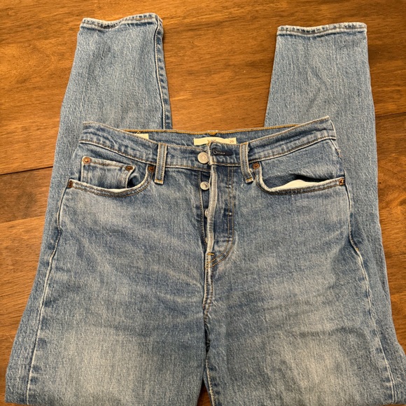 Levi’s wedgie jeans - Picture 3 of 4